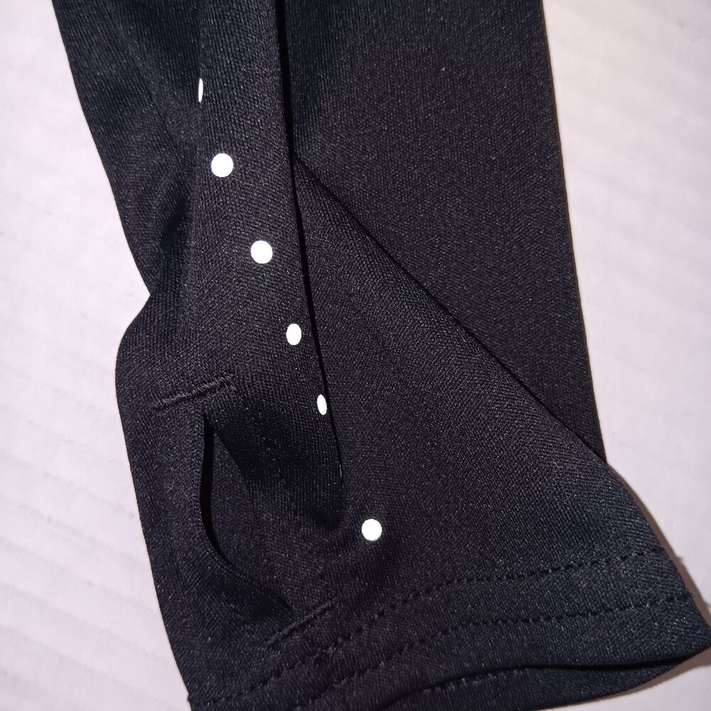 LAYER 8 MESH SIDES THUMB HOLES ACTIVE TOP - Picture 3 of 12